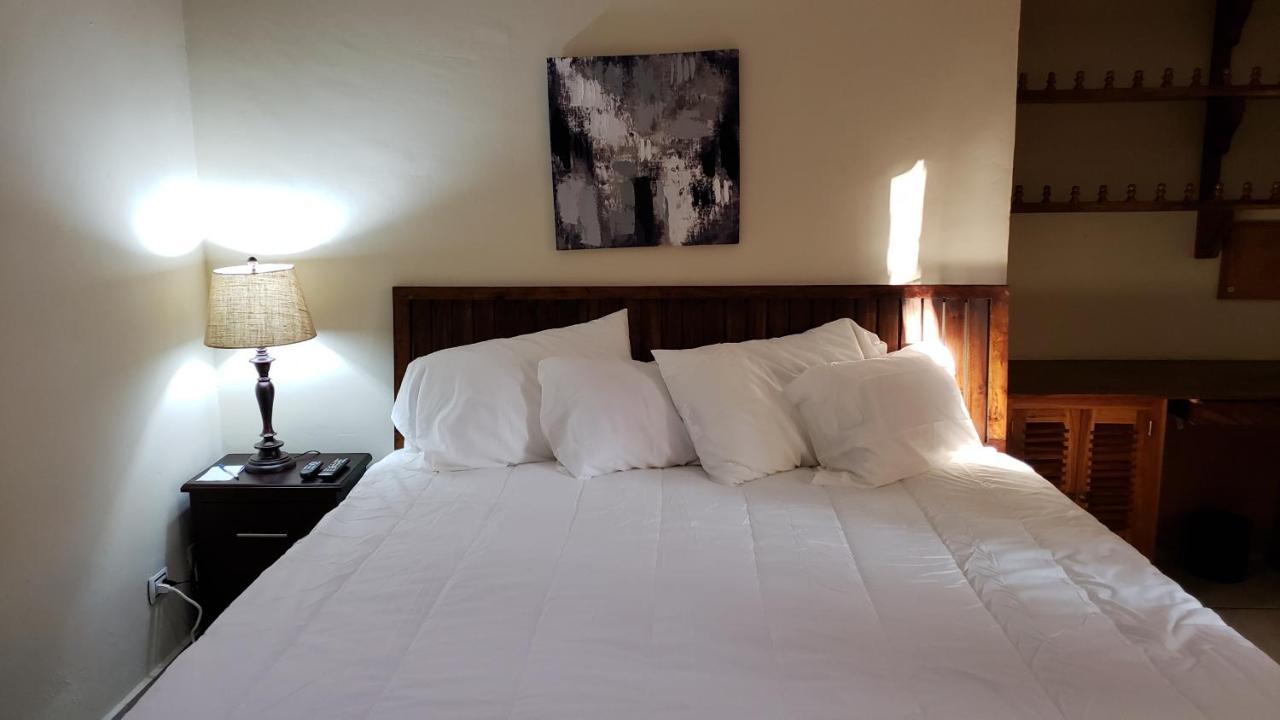 Domus Hotel San Salvador Extérieur photo